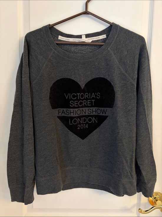 Victoria's Secret Sweaters - Victoria's Secret Charcoal Gray Crewneck Sweatshirt with Heart Graphic